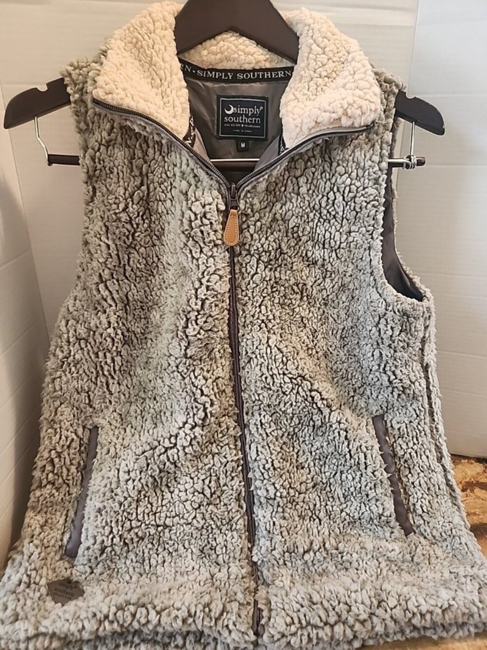 Simply Southern Sherpa Vest, Size Medium NEW